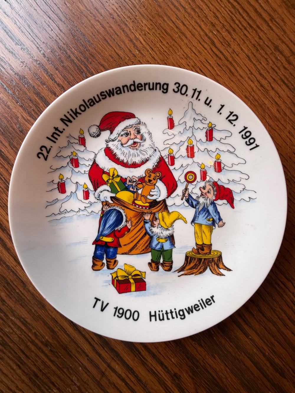 Vintage Hüttigweiler Santa and Elves Decorative Plate - Red, White, Yellow, Blue